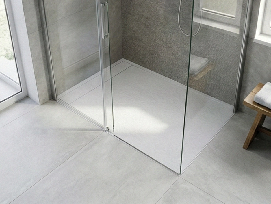 Resistente a bactérias e fungos, 100% Prova de água, Resistente a manchas, Peso 35 Kg/m2, Classe 3 Anti-derrapante, Fácil limpeza, Resistente ao impacto, Duradouro, Espessura extraplana (3 cm), Instalação à face.